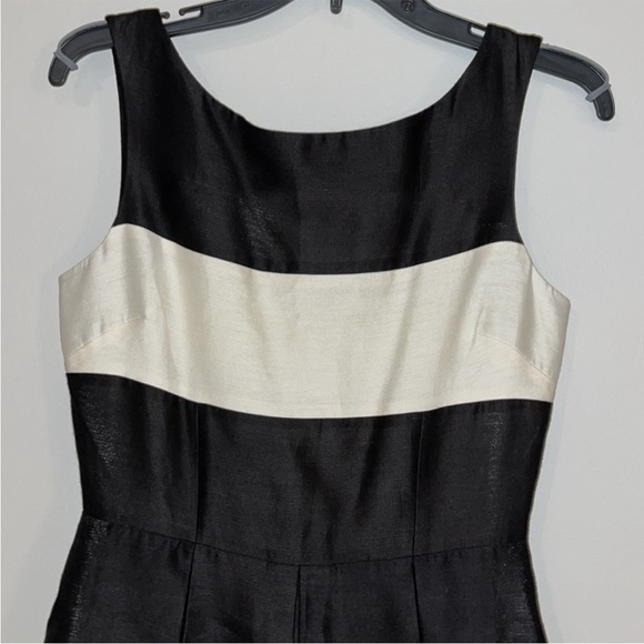 Kate spade black ivory sleeveless pleated dress sz 4 - Picture 4 of 14